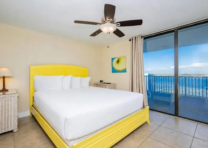 Apartment Surf & Racquet 801a *